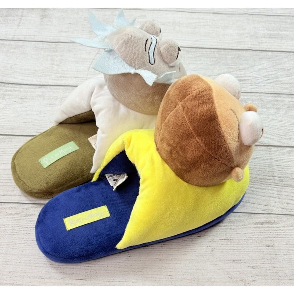 Rick and Morty Men's 3D Characters Slippers Ground Up Licensed Size 9/10 - Picture 2 of 8
